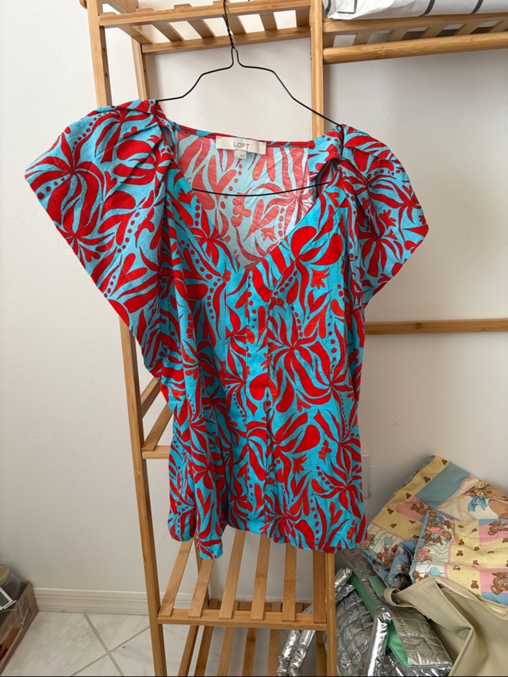 LOFT Turquoise V-Neck Flutter Sleeve Top with Red Floral Print